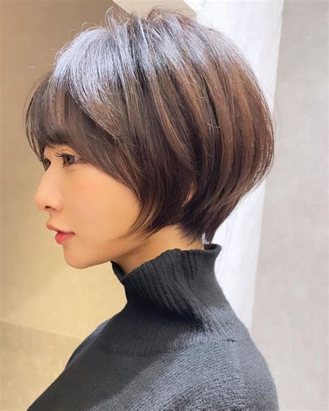 dégradé coupe courte femme|50 looks de bobs courts et superposés tendance 2024